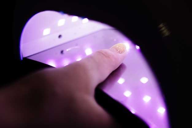 Как работает ультрафиолетовая лампа в диагностике лишая